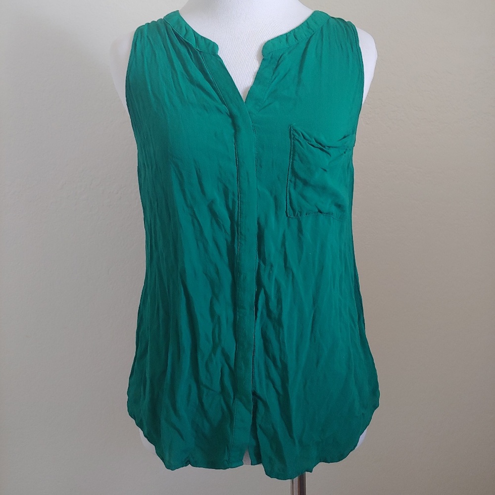 Green blouse